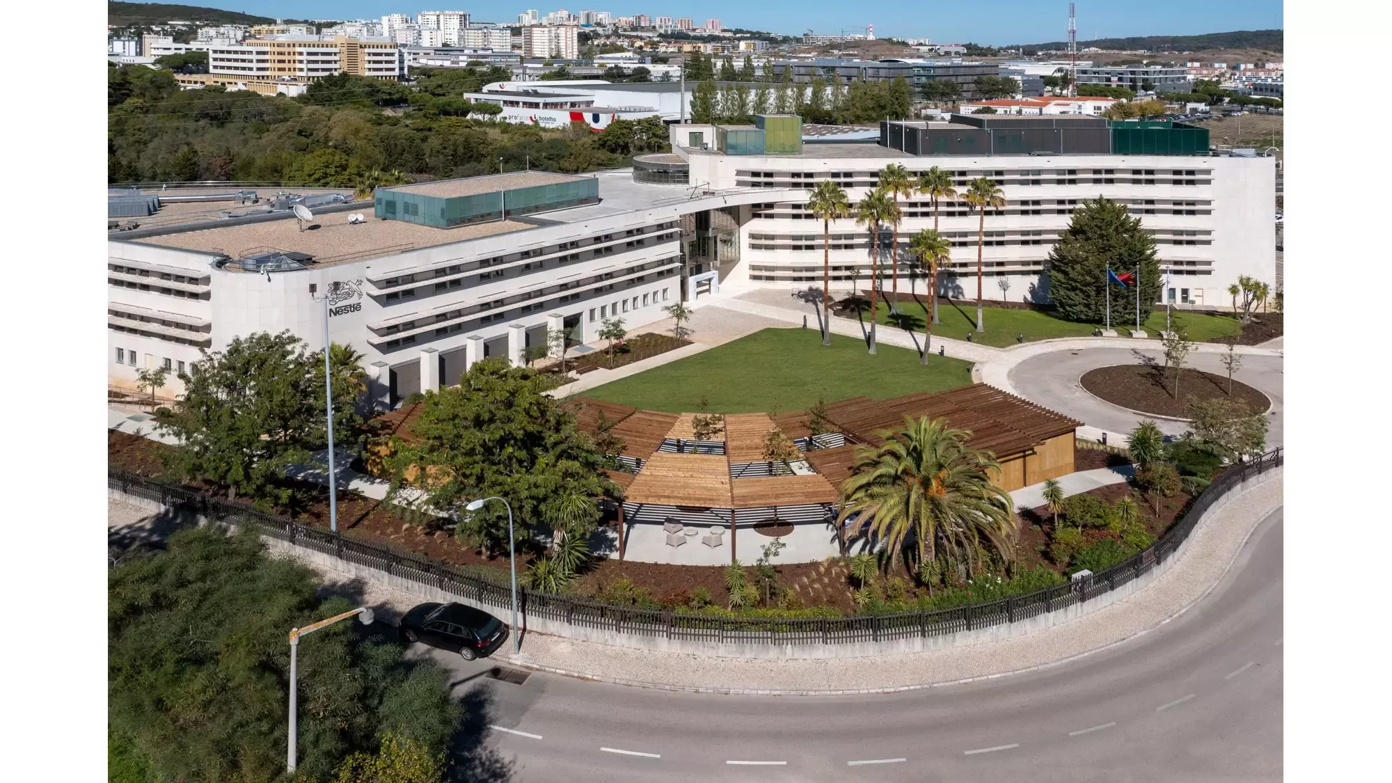 Novo edifício-sede da Nestlé em Portugal